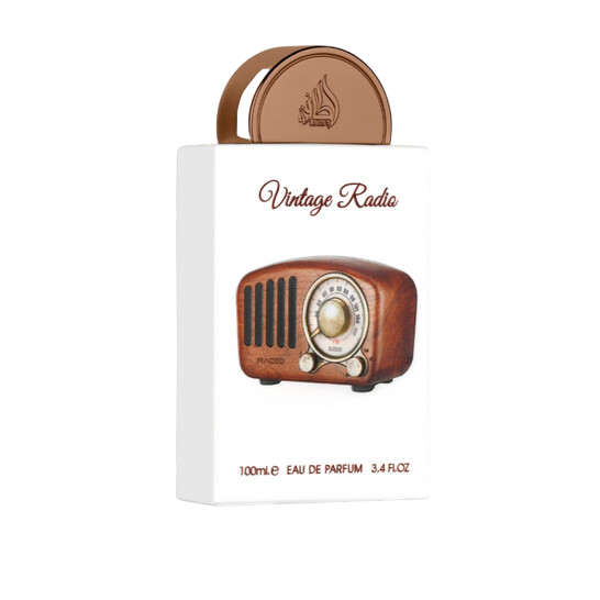 Vintage Radio image 2